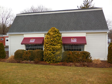 2620 Whitney Avenue - Hamden, CT -- Click to view larger image